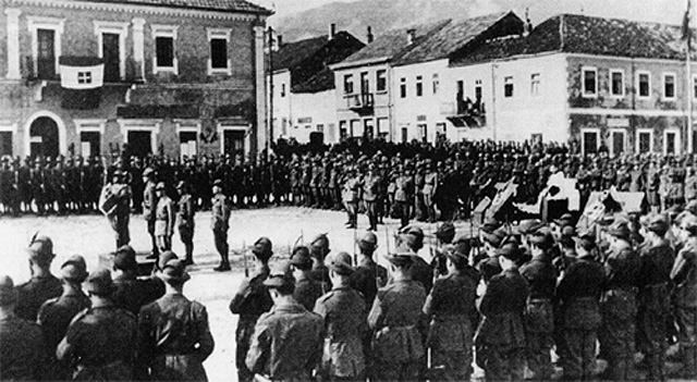 żołnierze włoscy w Danilovgradzie