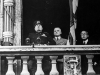 11-12-1941 - Il Duce parla dal balcone di palazzo Venezia - Dichiarazione guerra agli Stati Uniti